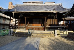 鶴満寺の本堂