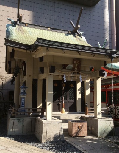 火防(ひぶせ)陶器神社の拝殿  2016